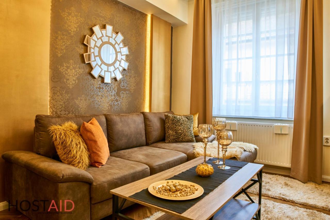 R7 Design Apartment - Hostaid Βουδαπέστη Εξωτερικό φωτογραφία