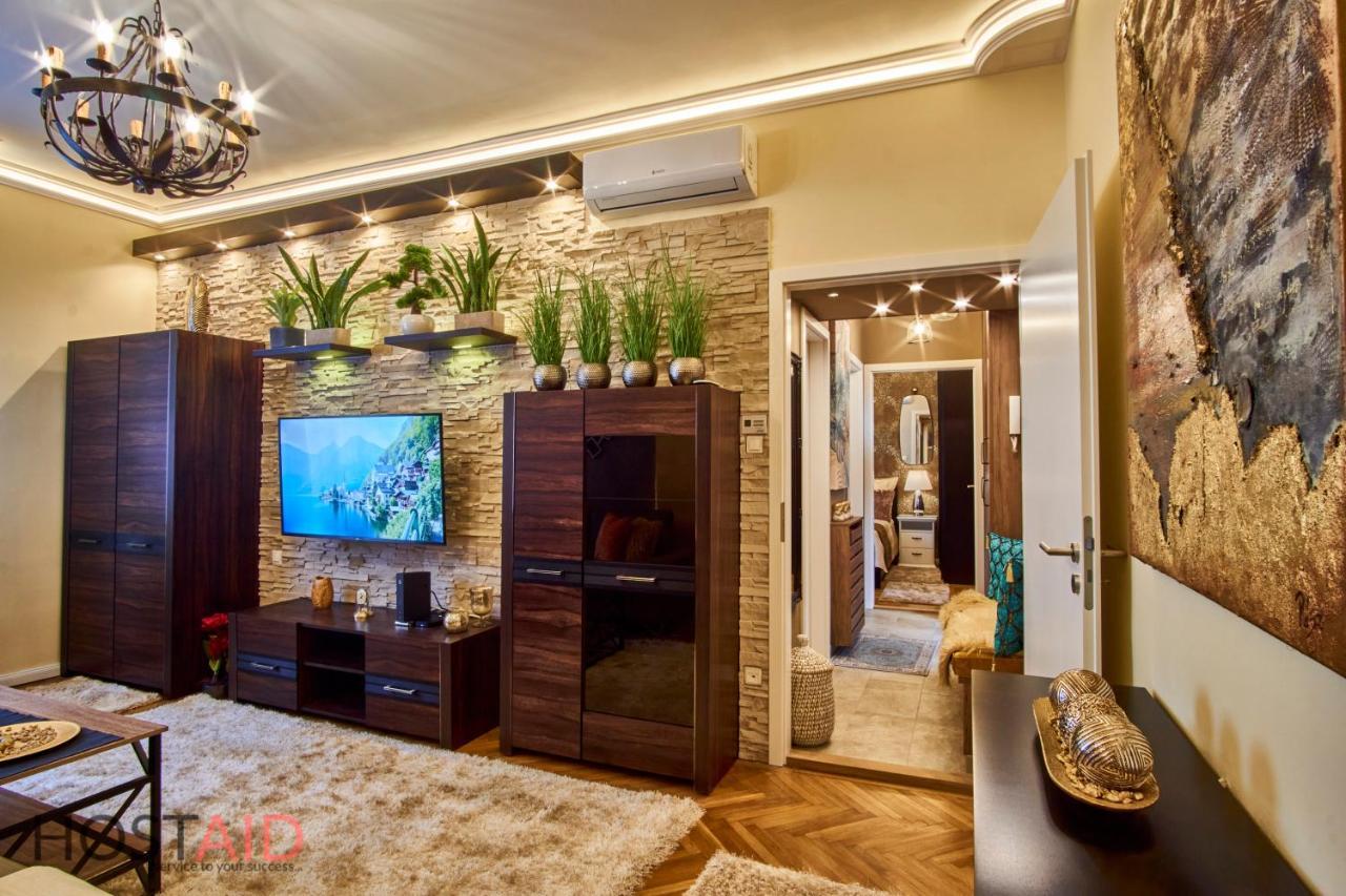 R7 Design Apartment - Hostaid Βουδαπέστη Εξωτερικό φωτογραφία